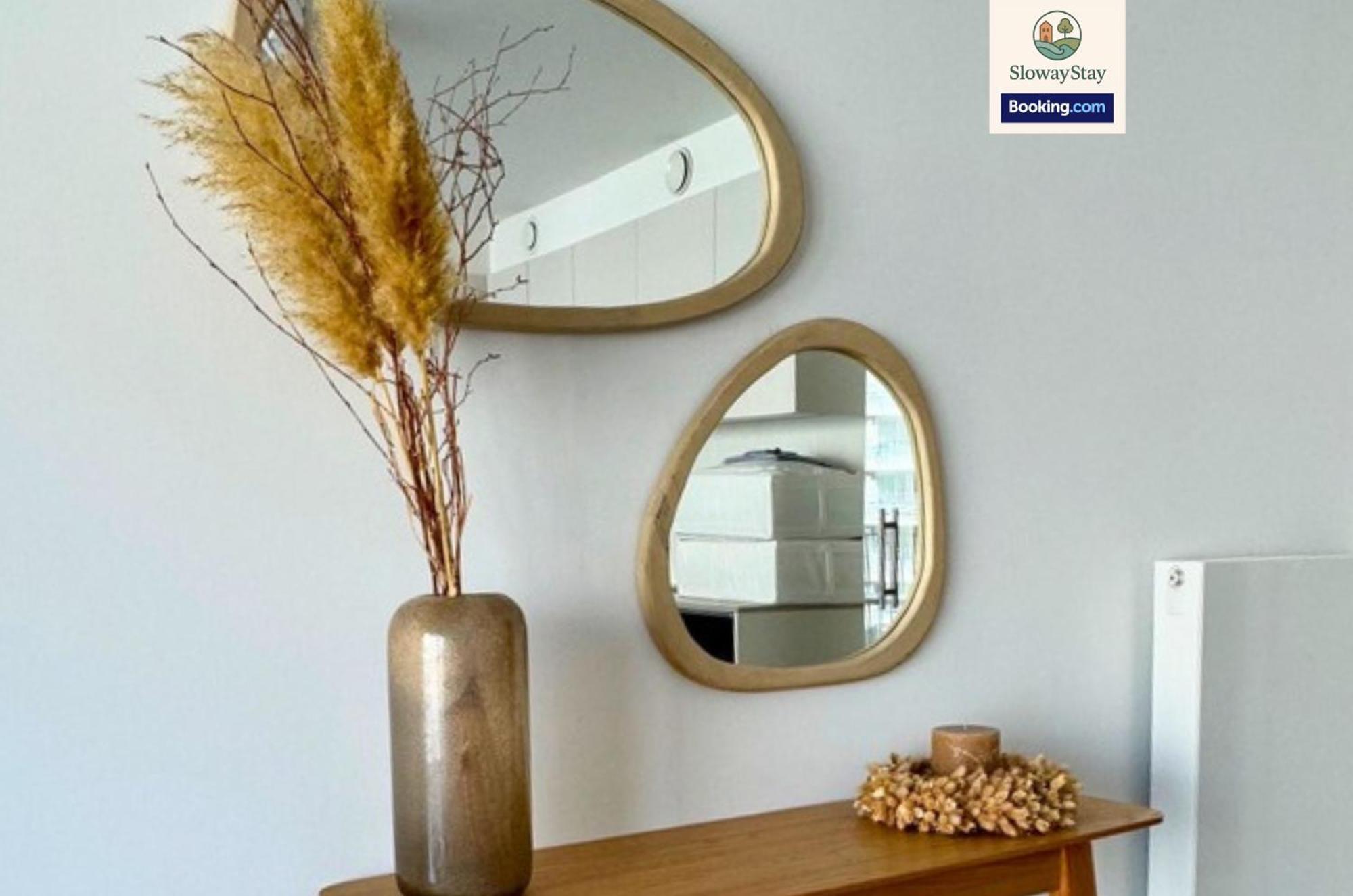 Elegant One Bedroom Apartment With Sea Views & Pool By Slowaystay Serviced Accommodation & Short Lets Oostende Bagian luar foto